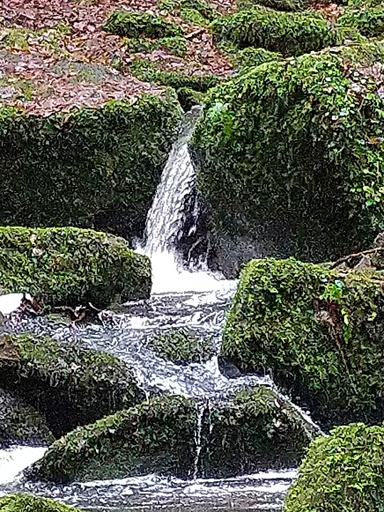 wasserfall3_pfadfinderinnen_pfadfinder_verein_sindelfingen