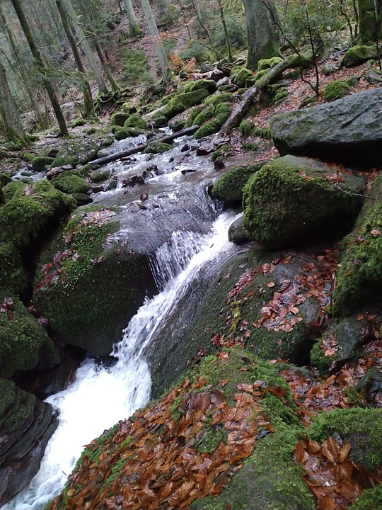 wasserfall1_pfadfinderinnen_pfadfinder_verein_sindelfingen